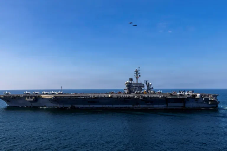 US Vows Indefinite Naval Blockade on Iran Amid Growing Internal Military Concerns