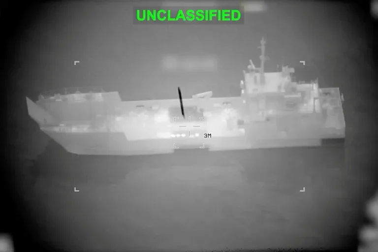 US Strikes Larak Island Over Claims of Iranian Rocket-Based Mine Deployment