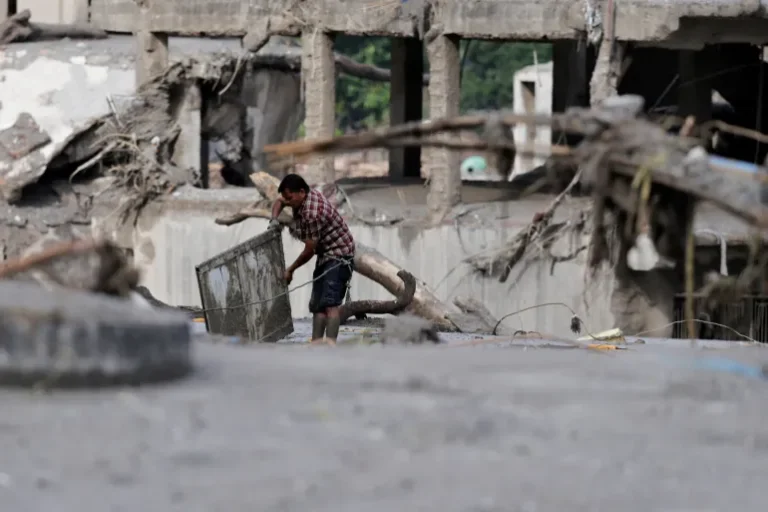 Massive Himalayan Floods Leave Hundreds Dead and Over 1,400 Missing in Nepal and Tibet