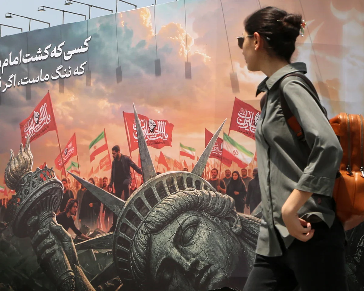 Iran Sets Strict Conditions for Reopening Strait of Hormuz as Tensions Escalate