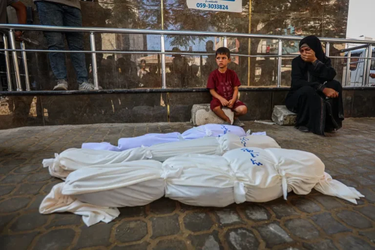 Recovery Efforts Continue in Gaza as Crews Clear Rubble from Destroyed Residential Buildings