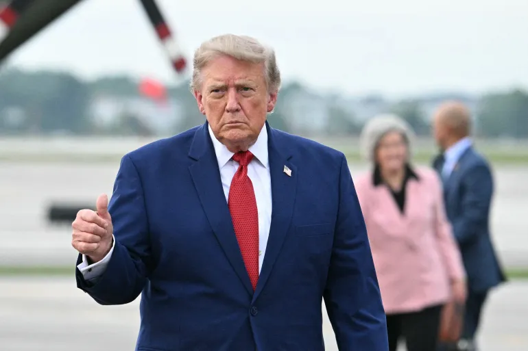 Trump Reasserts US Control Over Strait of Hormuz Amid Declining Maritime Traffic