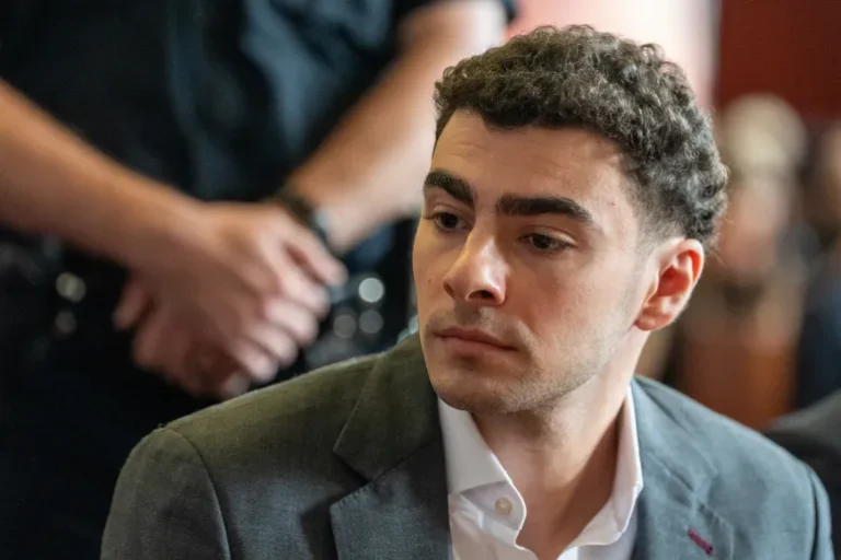 What we know about Luigi Mangione Pleads Guilty to Federal Charges in UnitedHealthcare CEO fatal case