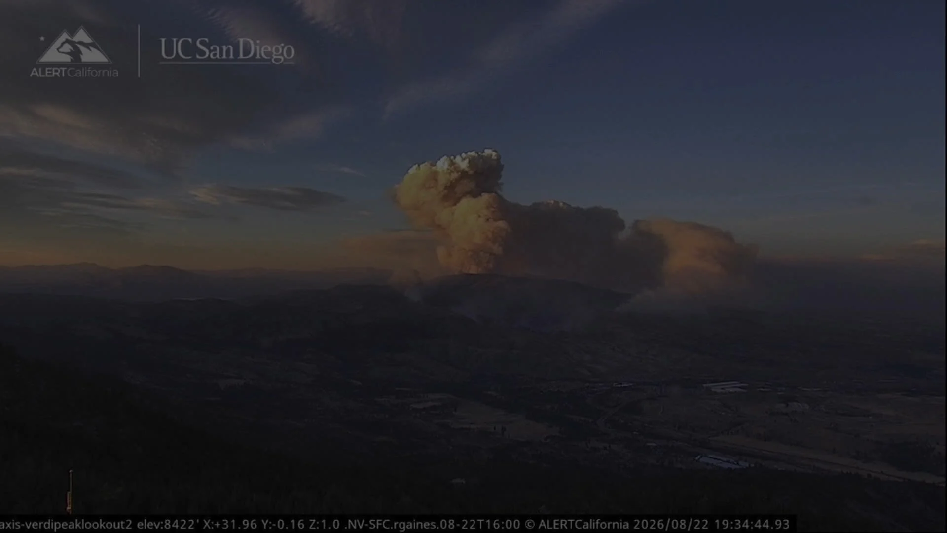 Nevada Governor Declares Emergency as Hawk Fire Forces Evacuations in Reno