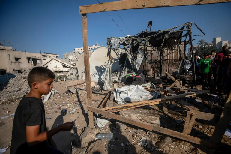 Three fatal case in Gaza Strikes as Israel Renews Warnings Over Kite and Balloon Launches