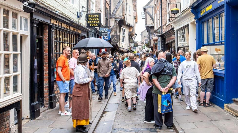 English Mayors Granted New Powers to Impose Uncapped Tourist Levies on Overnight Stays