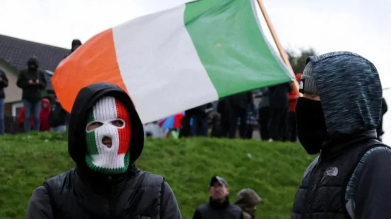 Drumcree Parade Dispute Highlights Lingering Northern Ireland Divisions