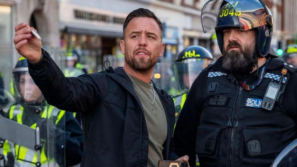Anti-Migrant Protests in Dover and Portsmouth Linked to Organizer Danny Thomas