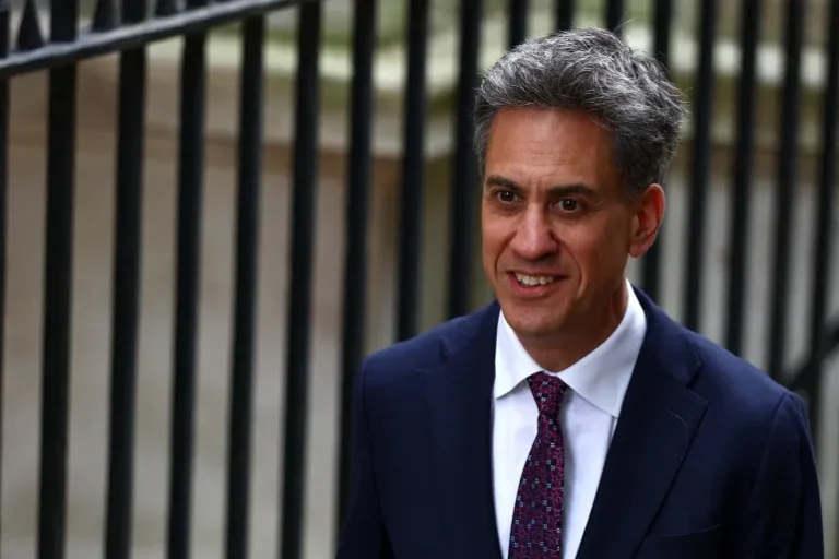 UK Imposes Trade Ban on Israeli West Bank Settlements in Policy Reset