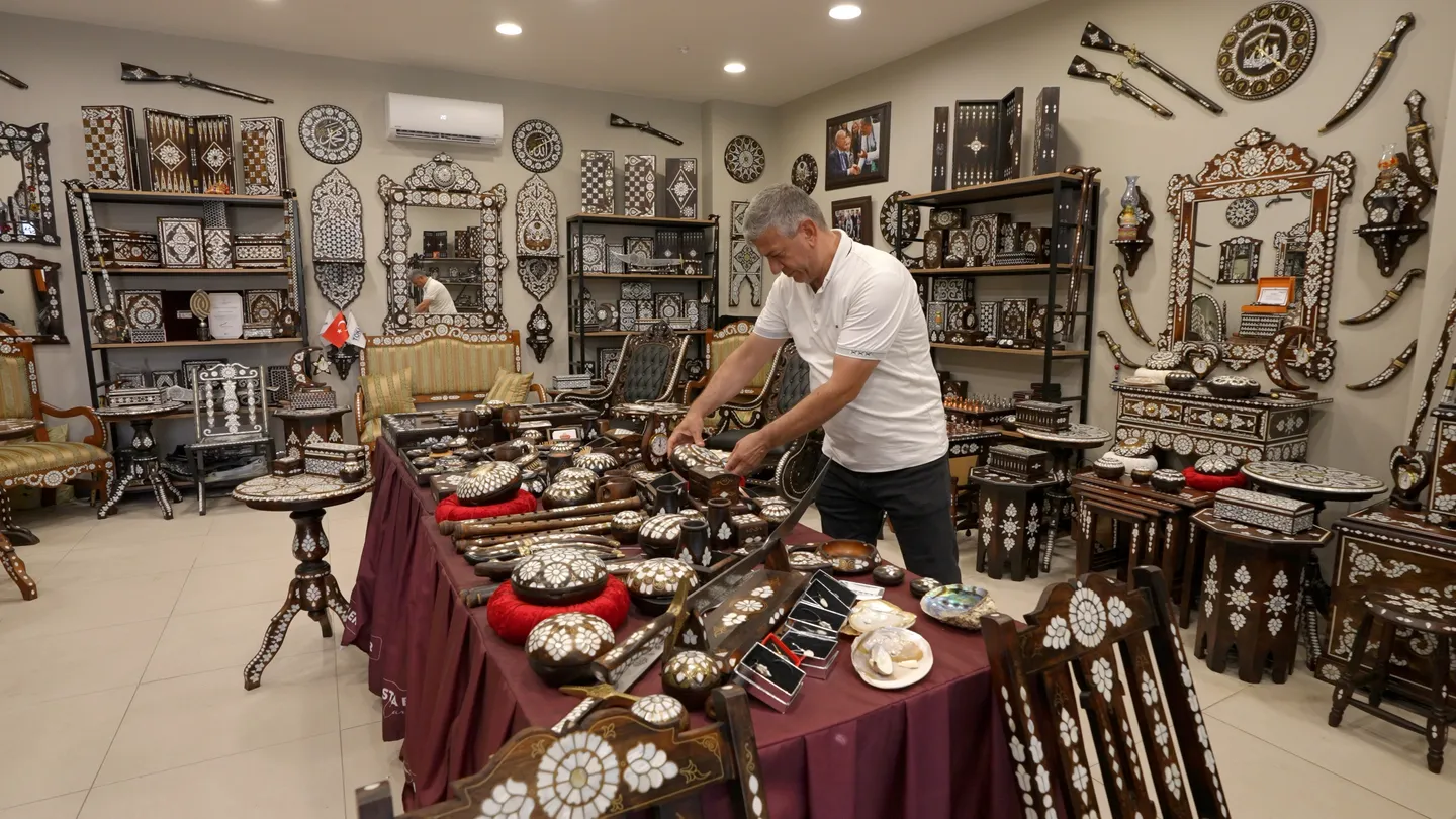 The Art of Patience: How a Turkish Master Keeps Mother-of-Pearl Inlay Alive