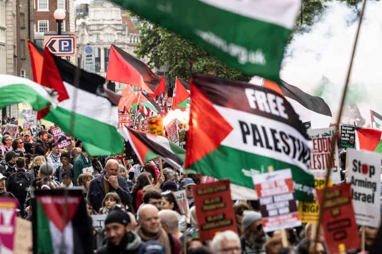 UK Trade Unions Vote to Sanction and Boycott Israel