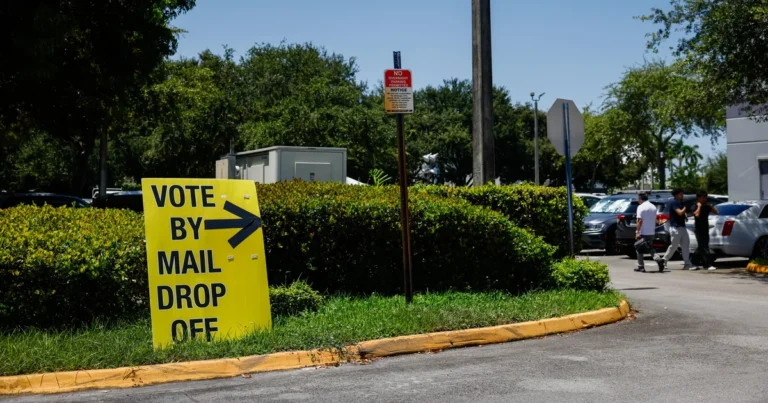 Whistleblower Alerts Congress to ‘Catastrophic’ Risks in New Postal Service Ballot Portal